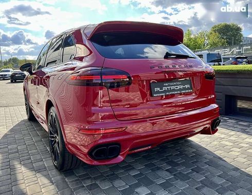 Porsche Cayenne 2015 - фото 8
