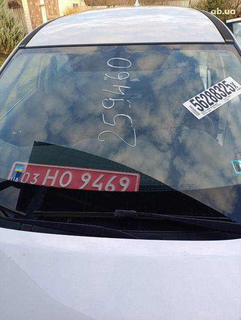 Nissan Rogue 2017 серебристый - фото 4