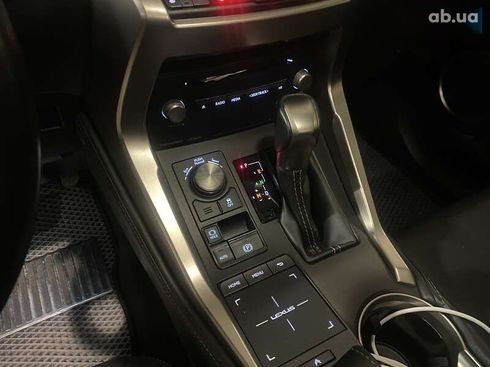 Lexus NX 2020 - фото 26