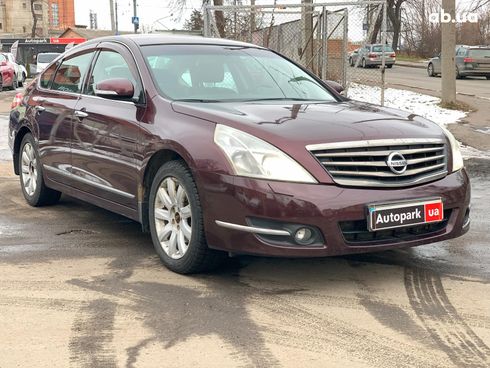 Nissan Teana 2010 красный - фото 3