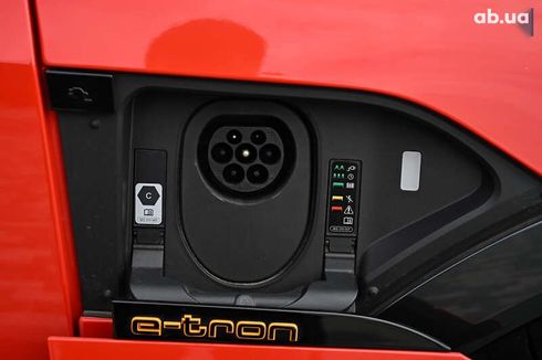 Audi E-Tron 2022 - фото 20