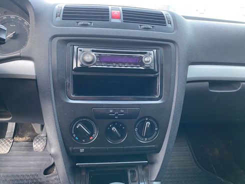 Skoda Octavia 2006 серый - фото 15