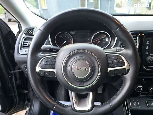 Jeep Compass 2018 - фото 12