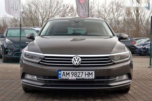 Volkswagen Passat 2017 - фото 4