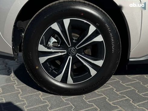 Toyota bZ 2025 - фото 21