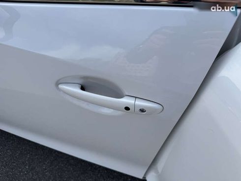 Mazda 3 2018 - фото 18