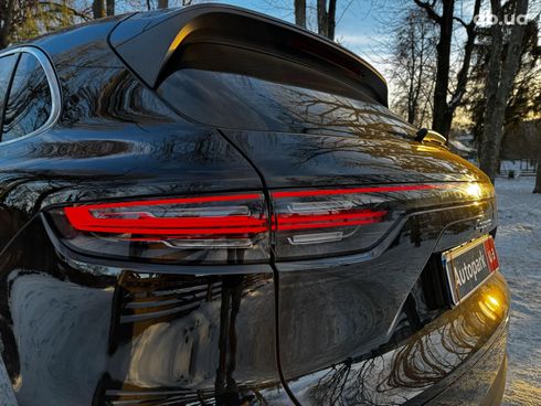 Porsche Cayenne 2020 черный - фото 22