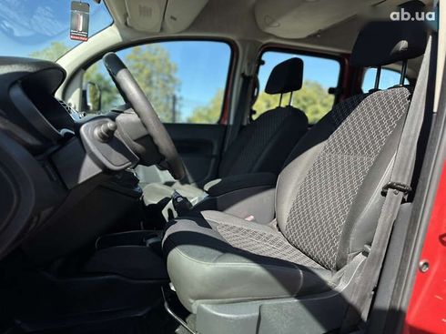 Renault Kangoo 2011 - фото 26