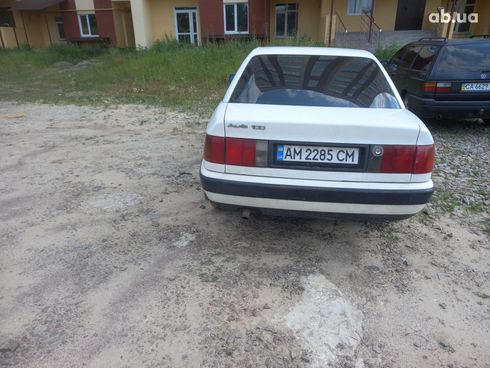 Audi 100 1991 белый - фото 9