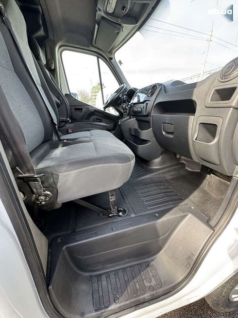 Renault Master 2019 - фото 15