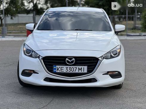 Mazda 3 2017 - фото 10