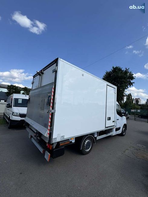 Renault Master 2021 - фото 9