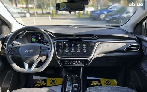 Chevrolet Bolt 2023 - фото 13