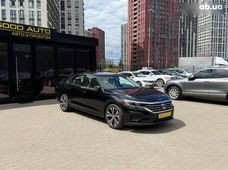 Продажа б/у Volkswagen Passat 2019 года - купить на Автобазаре
