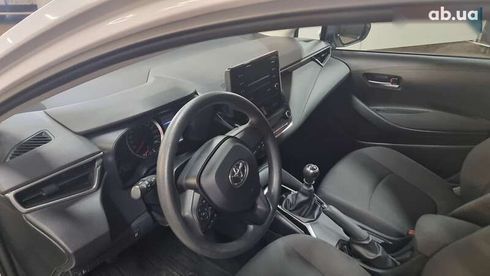 Toyota Corolla 2021 - фото 10