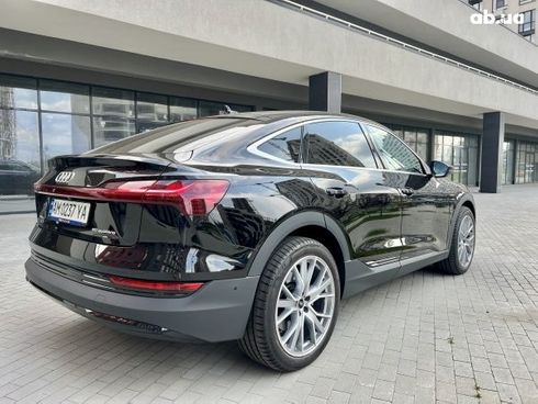 Audi E-Tron 2021 - фото 5