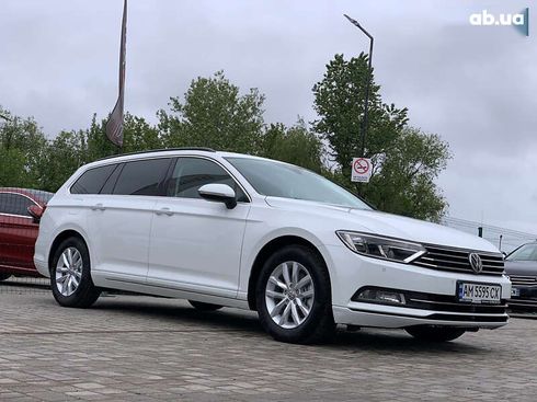 Volkswagen Passat 2017 - фото 6
