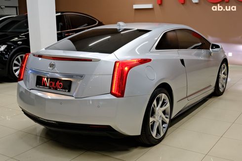 Cadillac ELR 2015 серебристый - фото 3