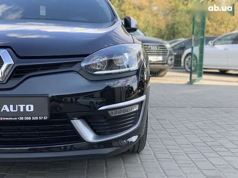 Renault Megane 2015 - фото 11
