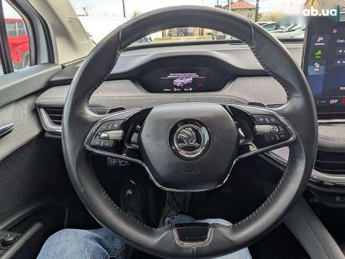 Skoda Enyaq 2023 - фото 17