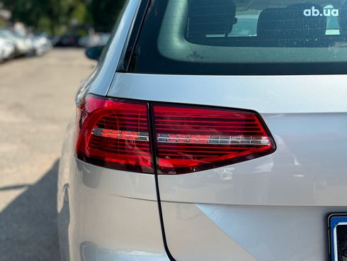 Volkswagen Passat 2015 серый - фото 15