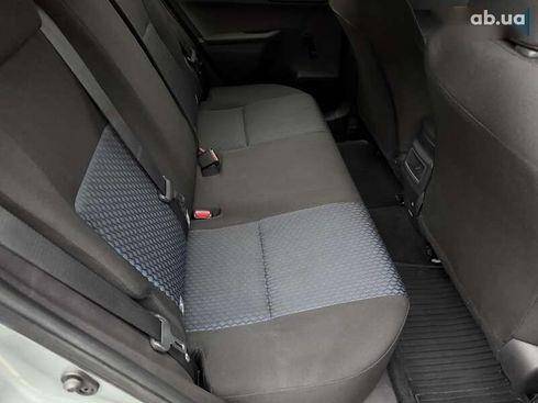 Toyota Auris 2014 - фото 30