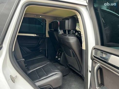 Volkswagen Touareg 2015 - фото 25
