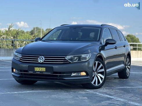 Volkswagen Passat 2015 - фото 2