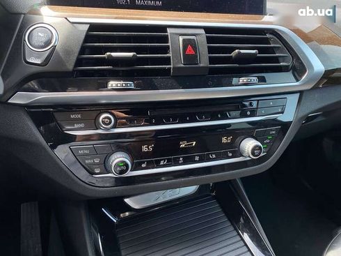BMW X3 2018 - фото 17