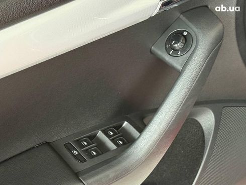 Skoda Octavia 2013 красный - фото 10