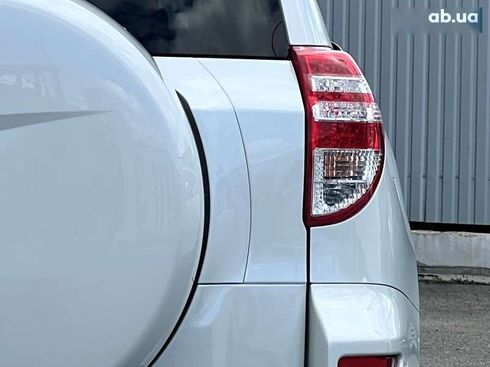 Toyota RAV4 2012 - фото 20