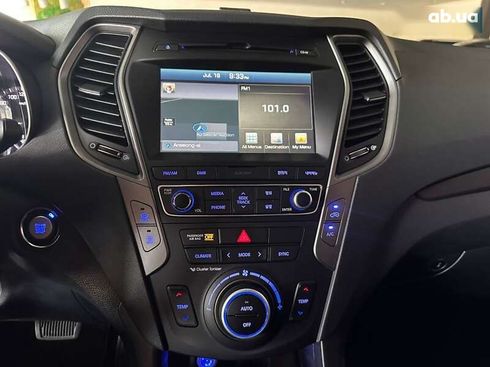 Hyundai Santa Fe 2018 - фото 17