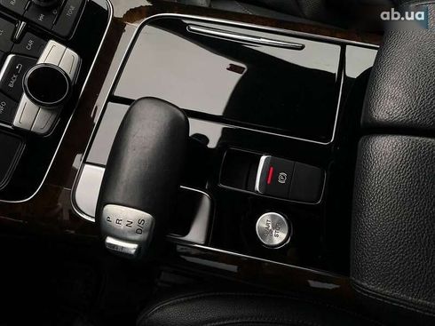 Audi A8 2015 - фото 28