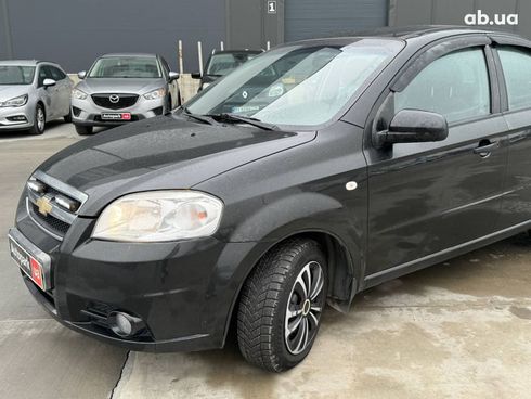 Chevrolet Aveo 2008 черный - фото 10