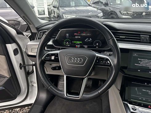 Audi E-Tron 2021 - фото 19