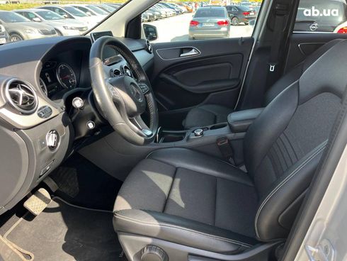 Mercedes-Benz B-Класс 2017 серый - фото 17