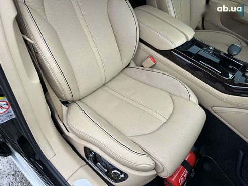 Audi A8 2011 - фото 30