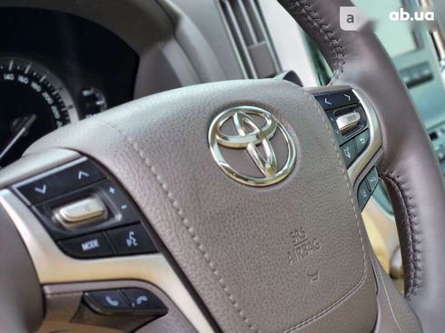 Toyota Land Cruiser 2015 - фото 29