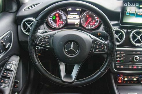 Mercedes-Benz GLA-Класс 2015 - фото 13