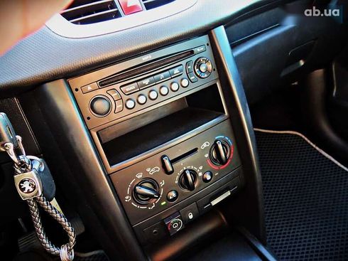 Peugeot 207 2009 - фото 10