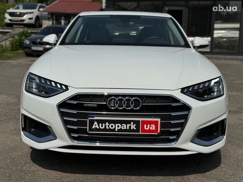 Audi A4 2023 белый - фото 2
