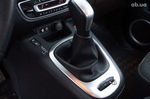 Renault Scenic 2009 - фото 25