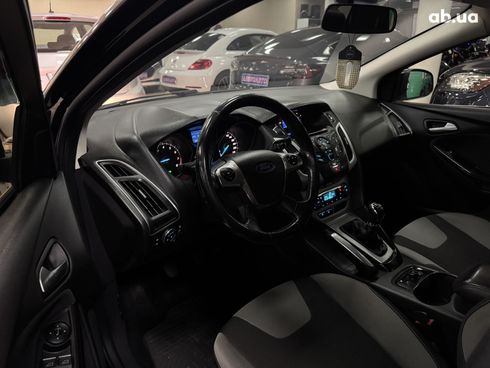 Ford Focus 2012 черный - фото 10