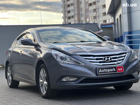 Hyundai Sonata 2012 серый - фото 3