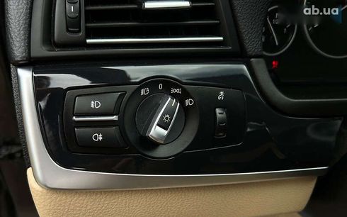 BMW 5 серия 2015 - фото 19
