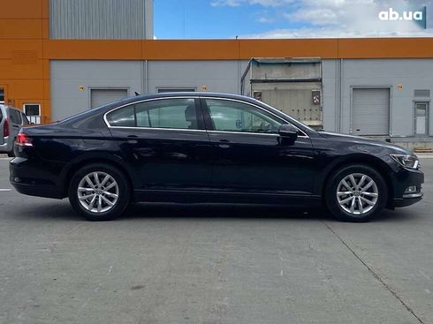 Volkswagen Passat 2017 - фото 9