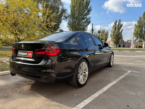 BMW 3 серия 2018 черный - фото 4