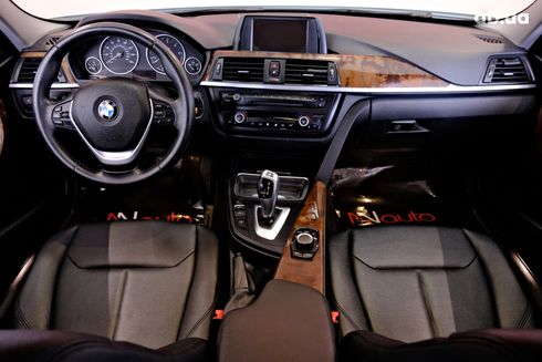 BMW 3 серия 2013 белый - фото 7