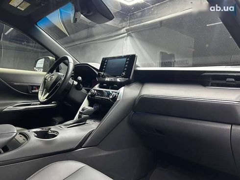 Toyota Venza 2022 - фото 9