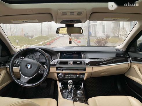 BMW 5 серия 2015 - фото 14